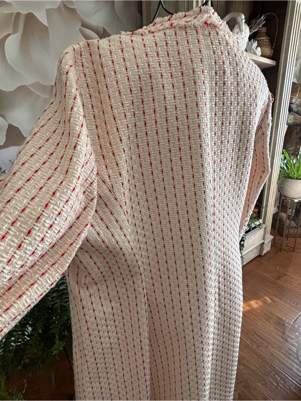 Anne Klein Soft Pink Textured Long Coat with Subtle Red Accents - Picture 10 of 16